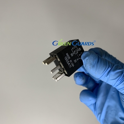 Phần cắt cỏ khởi động Relay 12 Volt 30 Ampere GM169838 Phụ hợp John Deere TerrainCut Mower phía trước