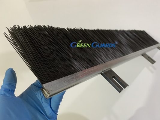 OEM tiêu chuẩn thiết bị cỏ phụ tùng thay thế bàn chải GFS1500-063020 Fits Baroness Riding Sweeper