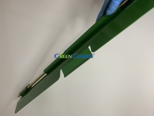 Hỗ trợ OEM GTCU30953 Bộ phận máy cắt cỏ Deflector cho Deere Trim and Surrounds Mower OEM Standard