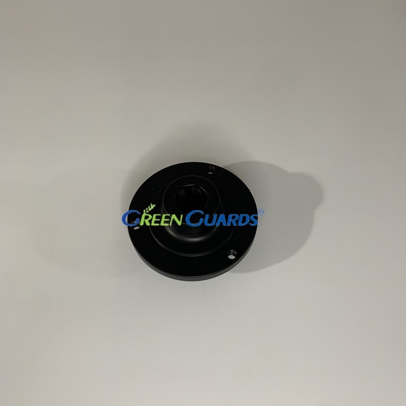 Chiếc máy cắt cỏ Chiếc máy cắt cỏ